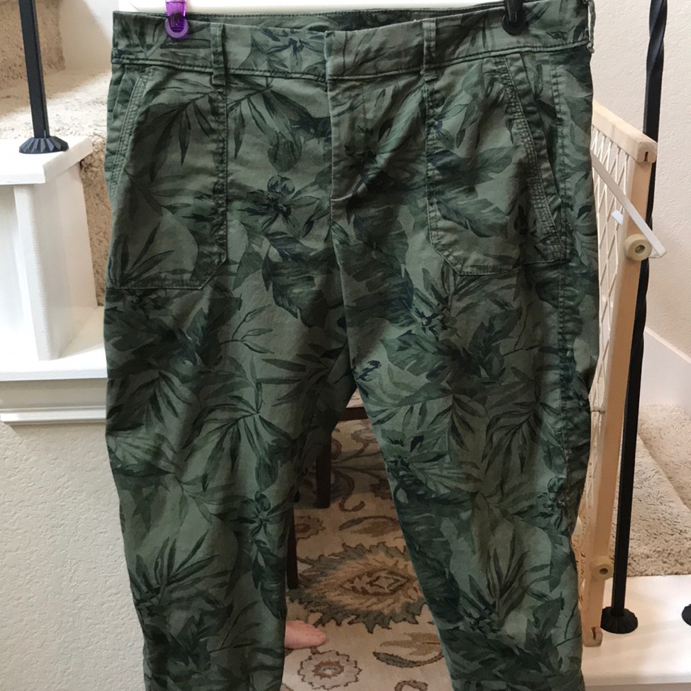 Leafy Pixie Pants 🌿